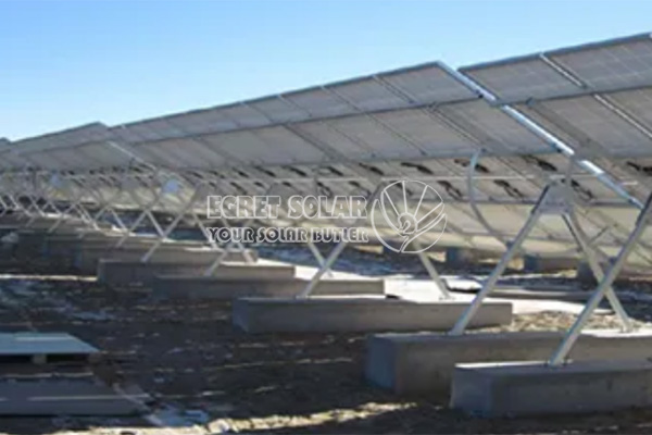 Dipasang solar sing luwes